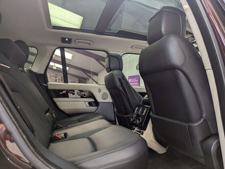 Land Rover Range Rover 4.4 Range Rover Vogue SDV8 Auto 4WD 5dr 60