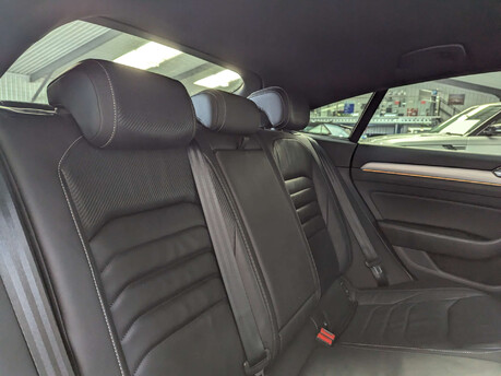Volkswagen Arteon 2.0 Arteon R-Line TSi Semi-Auto 5dr 67