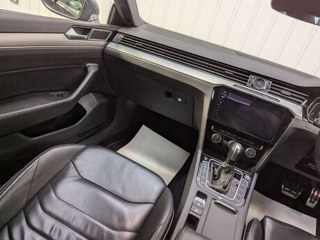 Volkswagen Arteon 2.0 Arteon R-Line TSi Semi-Auto 5dr 43