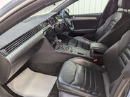 Volkswagen Arteon 2.0 Arteon R-Line TSi Semi-Auto 5dr 52