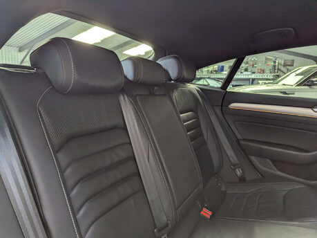 Volkswagen Arteon 2.0 Arteon R-Line TSi Semi-Auto 5dr 62