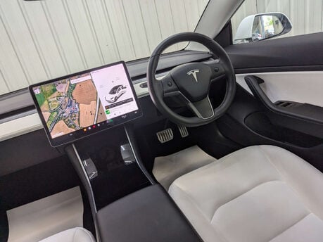 Tesla Model 3 ModeL 3 Performance AWD 4WD 4dr 38