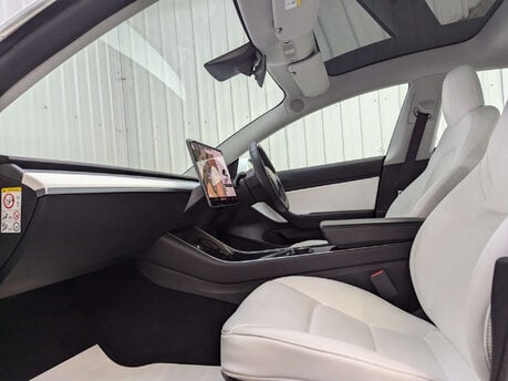Tesla Model 3 ModeL 3 Performance AWD 4WD 4dr 46