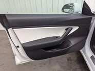 Tesla Model 3 ModeL 3 Performance AWD 4WD 4dr 50