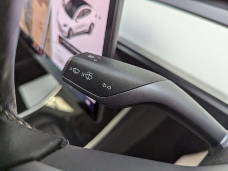 Tesla Model 3 ModeL 3 Performance AWD 4WD 4dr 64