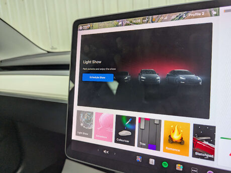 Tesla Model 3 ModeL 3 Performance AWD 4WD 4dr 77