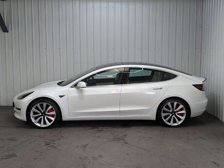 Tesla Model 3 ModeL 3 Performance AWD 4WD 4dr 16