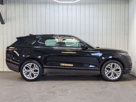 Land Rover Range Rover Velar 2.0 Range Rover Velar R-Dynamic HSE D180 Auto 4WD 5dr 17