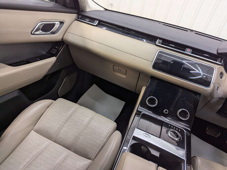 Land Rover Range Rover Velar 2.0 Range Rover Velar R-Dynamic HSE D180 Auto 4WD 5dr 46