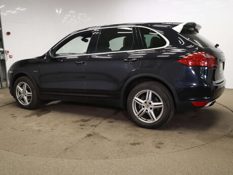 Porsche Cayenne 3.0 Cayenne D V6 Platinum Edition Tiptronic 4WD 5dr 17