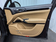 Porsche Cayenne 3.0 Cayenne D V6 Platinum Edition Tiptronic 4WD 5dr 45