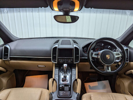 Porsche Cayenne 3.0 Cayenne D V6 Platinum Edition Tiptronic 4WD 5dr 2