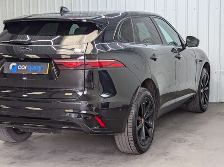 Jaguar F-Pace 2.0 F-PACE R-Dynamic SE D MHEV AWD Auto 4WD 5dr 35