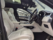 Jaguar F-Pace 2.0 F-PACE R-Dynamic SE D MHEV AWD Auto 4WD 5dr 52