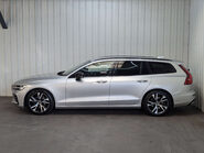 Volvo V60 2.0 V60 R-Design B3 MHEV Auto 5dr 15