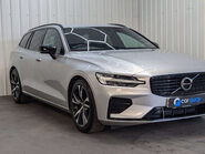 Volvo V60 2.0 V60 R-Design B3 MHEV Auto 5dr 19