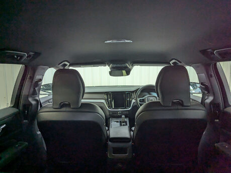 Volvo V60 2.0 V60 R-Design B3 MHEV Auto 5dr 47