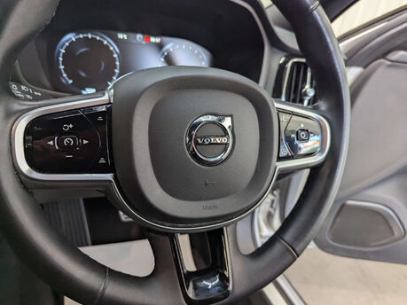 Volvo V60 2.0 V60 R-Design B3 MHEV Auto 5dr 82
