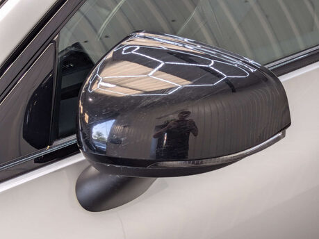 Volvo V60 2.0 V60 R-Design B3 MHEV Auto 5dr 30