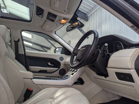 Land Rover Range Rover Evoque 2.2 Range Rover Evoque Dynamic Luxury SD4 Auto 4WD 5dr 49