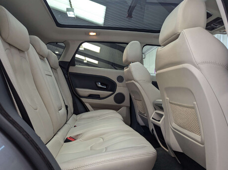 Land Rover Range Rover Evoque 2.2 Range Rover Evoque Dynamic Luxury SD4 Auto 4WD 5dr 63