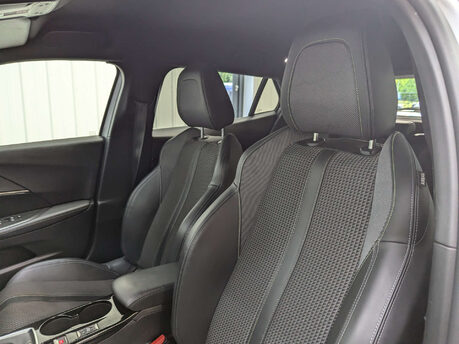 Peugeot 2008 1.2 2008 GT PureTech S/S 5dr 58