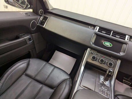Land Rover Range Rover Sport 3.0 Range Rover Sport HSE Dynamic V6 SC Auto 4WD 5dr 45