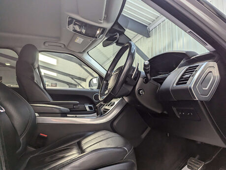 Land Rover Range Rover Sport 3.0 Range Rover Sport HSE Dynamic V6 SC Auto 4WD 5dr 49