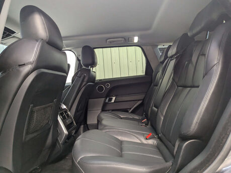 Land Rover Range Rover Sport 3.0 Range Rover Sport HSE Dynamic V6 SC Auto 4WD 5dr 68