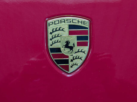 Porsche Macan 2.0 Macan Semi-Auto 4WD 5dr 22
