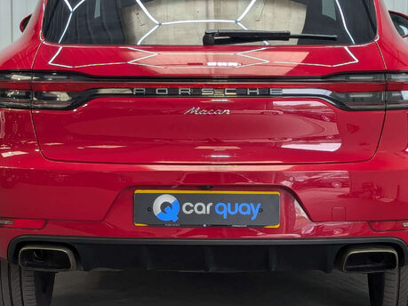 Porsche Macan 2.0 Macan Semi-Auto 4WD 5dr 37