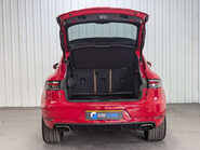 Porsche Macan 2.0 Macan Semi-Auto 4WD 5dr 44