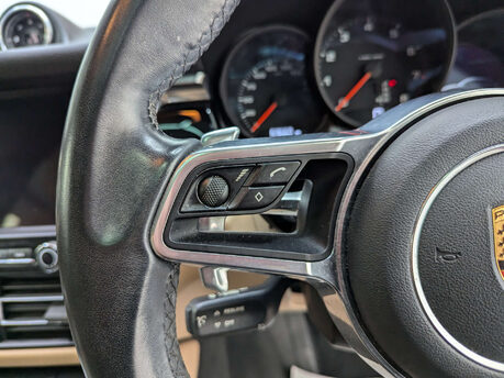 Porsche Macan 2.0 Macan Semi-Auto 4WD 5dr 69