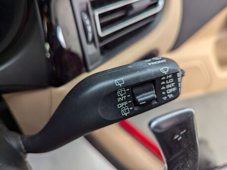 Porsche Macan 2.0 Macan Semi-Auto 4WD 5dr 74