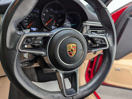 Porsche Macan 2.0 Macan Semi-Auto 4WD 5dr 75