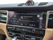 Porsche Macan 2.0 Macan Semi-Auto 4WD 5dr 84
