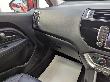 Kia Rio 1.4 Rio 4 ISG 5dr 86