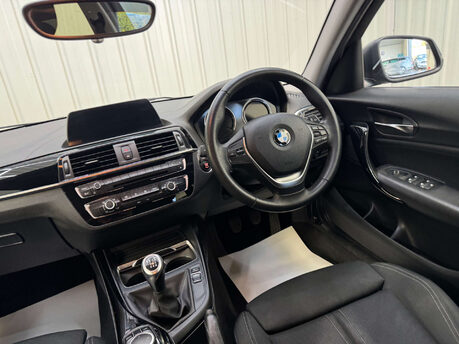 BMW 1 Series 2.0 118D Sport 5dr 45