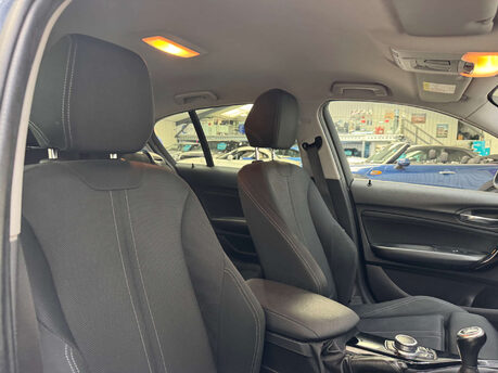 BMW 1 Series 2.0 118D Sport 5dr 49