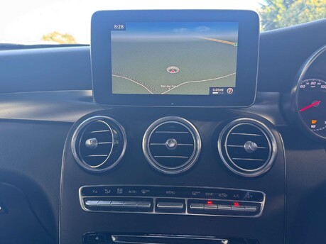 Mercedes-Benz GLC 2.1 GLC 250 D 4Matic AMG Line Premium+ Auto 4WD 5dr 17