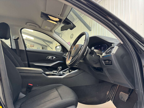 BMW 3 Series 2.0 330e xDrive SE Professional Auto 4WD 4dr 47