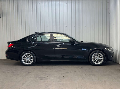 BMW 3 Series 2.0 330e xDrive SE Professional Auto 4WD 4dr 14