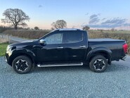 Nissan Navara 2.3 Navara Tekna dCi 4WD 5dr 10