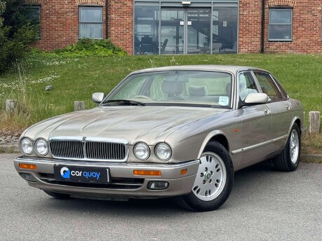 Jaguar Sovereign AUTO 4