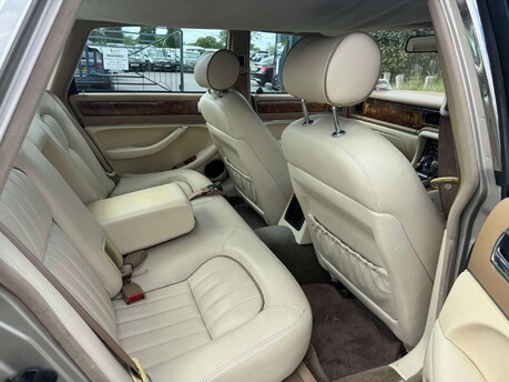 Jaguar Sovereign AUTO 13