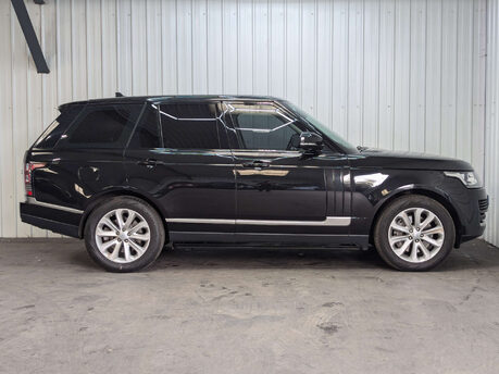 Land Rover Range Rover 4.4 Range Rover Vogue SDV8 Auto 4WD 5dr 28