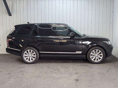 Land Rover Range Rover 4.4 Range Rover Vogue SDV8 Auto 4WD 5dr 29