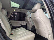 Land Rover Range Rover 4.4 Range Rover Vogue SDV8 Auto 4WD 5dr 58