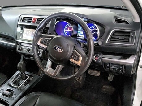 Subaru Outback 2.5 Outback SE Premium Symmetrical AWD CVT 4WD 5dr 7