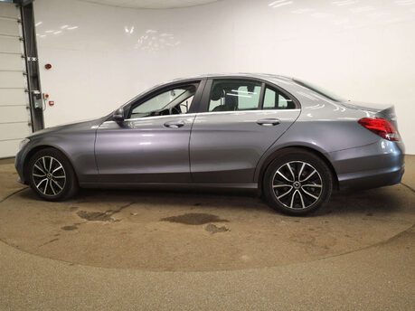 Mercedes-Benz C Class 2.0 C 220 SE D Auto 4dr 17